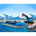 brio-preschool-freight-ship-and-crane-32584557920343_720x-1