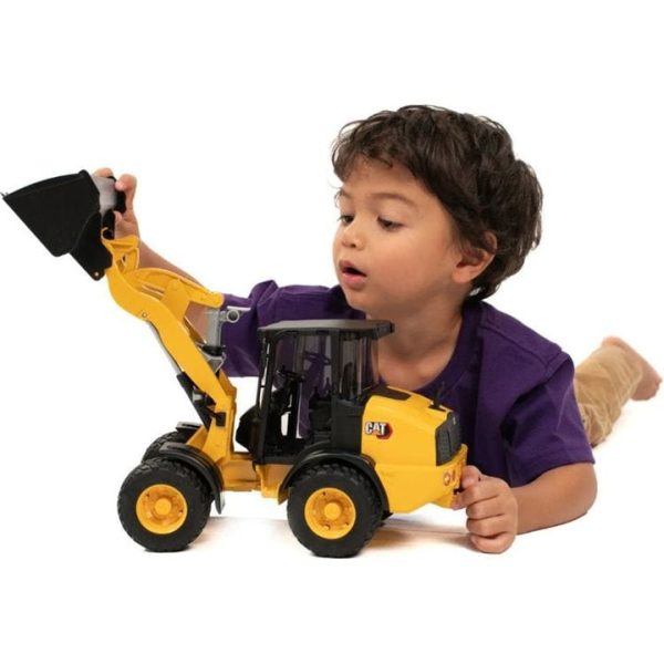 bruder-vehicles-cat-wheel-loader-1140905913_720x-1 bruder-vehicles-cat-wheel-loader-1140905913_720x-1