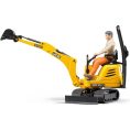 bruder-vehicles-jcb-micro-excavator-8010-cts-with-worker-1140303403_720x-4