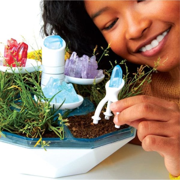 discovery-mindblown-stem-diy-light-up-terrarium-plants-crystals-geodome-grow-kit-16-pieces-32306066653271_720x-5 discovery-mindblown-stem-diy-light-up-terrarium-plants-crystals-geodome-grow-kit-16-pieces-32306066653271_720x-5