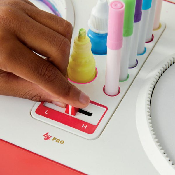 fao-schwarz-creativity-spin-and-twist-3d-art-set-30217673015383_720x-3 fao-schwarz-creativity-spin-and-twist-3d-art-set-30217673015383_720x-3