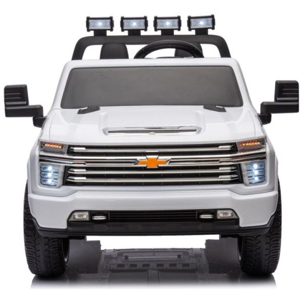 freddo-outdoor-24v-4x4-chevrolet-silverado-2-seater-ride-on-truck-for-kids-white-31443896696919_720x-5 freddo-outdoor-24v-4x4-chevrolet-silverado-2-seater-ride-on-truck-for-kids-white-31443896696919_720x-5