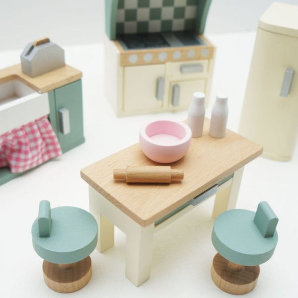 le-toy-van-dolls-wooden-dolls-house-20-piece-kitchen-furniture-set-32562613321815_720x-4 le-toy-van-dolls-wooden-dolls-house-20-piece-kitchen-furniture-set-32562613321815_720x-4