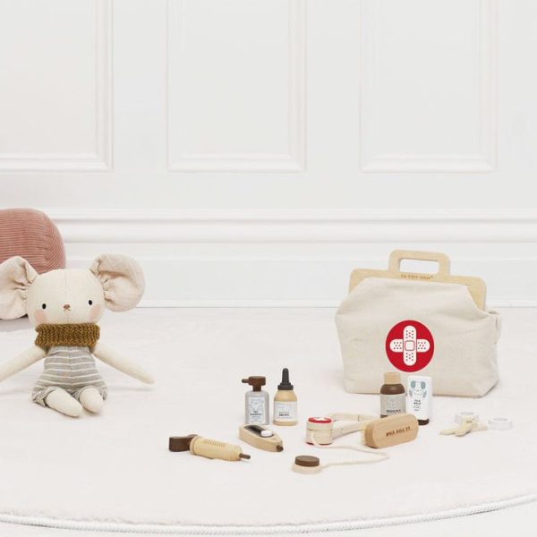 le-toy-van-preschool-10-piece-animal-vet-pretend-play-set-1153095530_720x-4 le-toy-van-preschool-10-piece-animal-vet-pretend-play-set-1153095530_720x-4