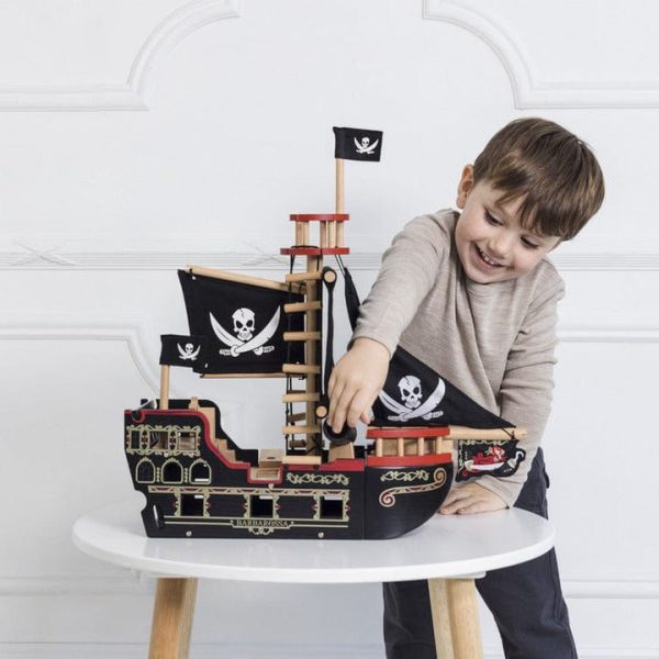 le-toy-van-preschool-barbarossa-pirate-ship-29823121260631_720x-3 le-toy-van-preschool-barbarossa-pirate-ship-29823121260631_720x-3