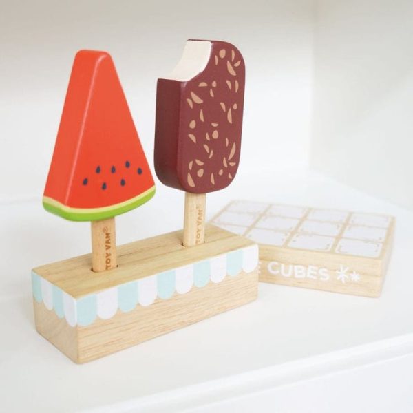 le-toy-van-preschool-kitchen-pretend-play-fridge-freezer-31479761731671_720x-1 le-toy-van-preschool-kitchen-pretend-play-fridge-freezer-31479761731671_720x-1