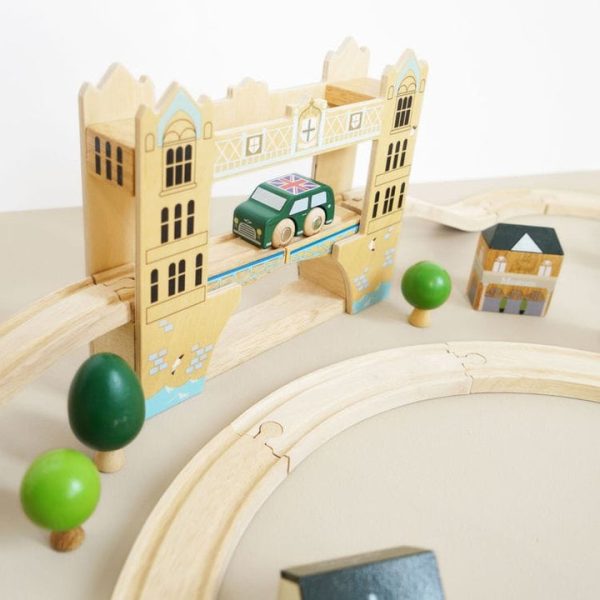 le-toy-van-preschool-london-wood-train-set-120-pieces-31740468854871_720x-5 le-toy-van-preschool-london-wood-train-set-120-pieces-31740468854871_720x-5