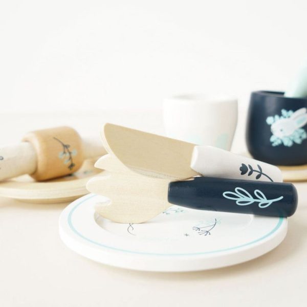 le-toy-van-preschool-wooden-cutlery-pretend-play-dining-set-1153095567_720x le-toy-van-preschool-wooden-cutlery-pretend-play-dining-set-1153095567_720x