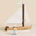 le-toy-van-preschool-wooden-sailing-boat-captain-32563050348631_720x-6