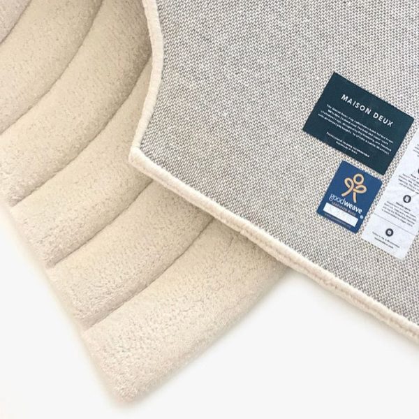 maison-deux-room-decor-rainbow-rug-off-white-31903289507927_720x-2 maison-deux-room-decor-rainbow-rug-off-white-31903289507927_720x-2