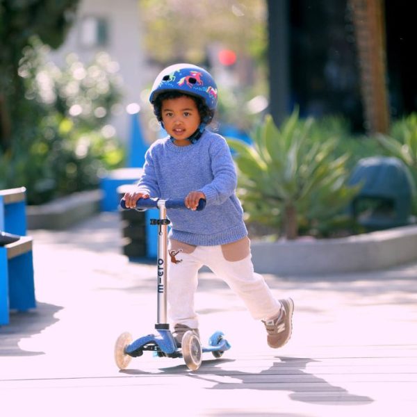 micro-kickboard-outdoor-micro-mini-glitter-led-scooter-navy-32480894615639_720x-1 micro-kickboard-outdoor-micro-mini-glitter-led-scooter-navy-32480894615639_720x-1