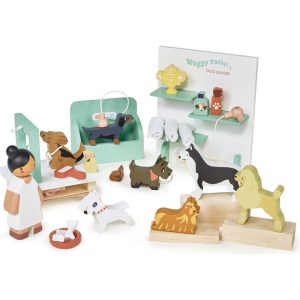 Wooden Waggy Tails Dog Salon Set