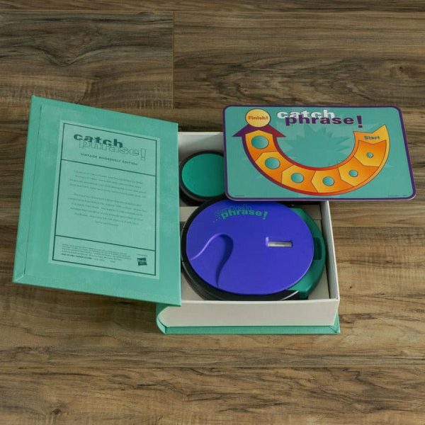 ws-game-company-games-catch-phrase-vintage-bookshelf-edition-28900029890647_720x-4 ws-game-company-games-catch-phrase-vintage-bookshelf-edition-28900029890647_720x-4