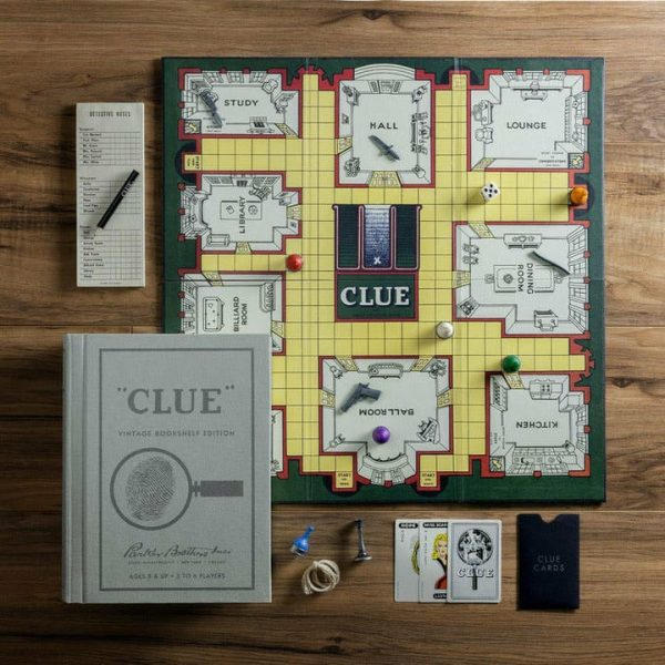 ws-game-company-games-clue-vintage-bookshelf-edition-28896789168215_720x-1 ws-game-company-games-clue-vintage-bookshelf-edition-28896789168215_720x-1